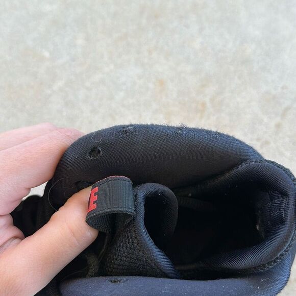 Nike Sneakers Air Foamposite One Youth Size 5.5 Red Habanero - Picture 14 of 14